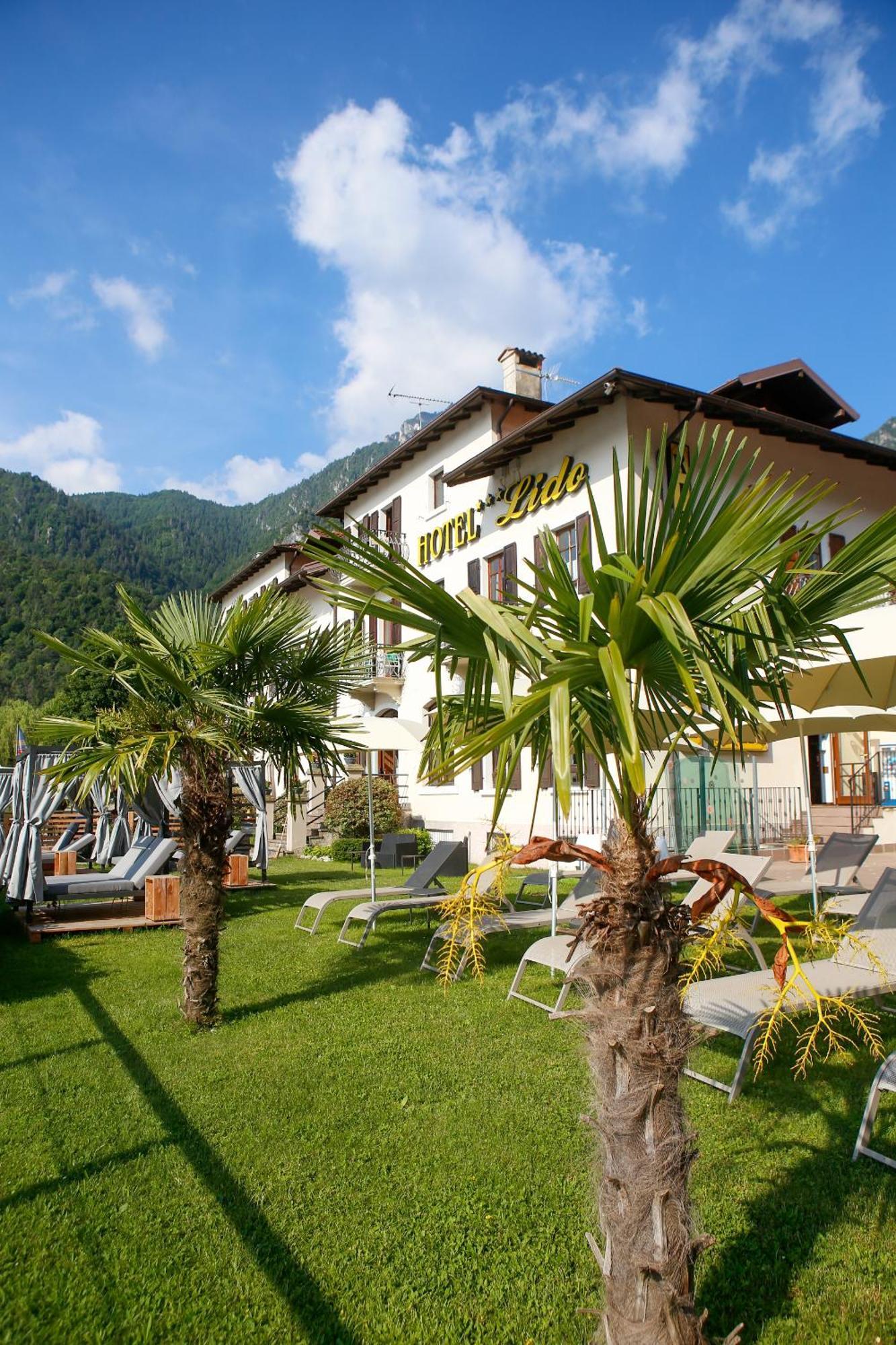 Hotel Lido Pieve Di Ledro Exterior foto
